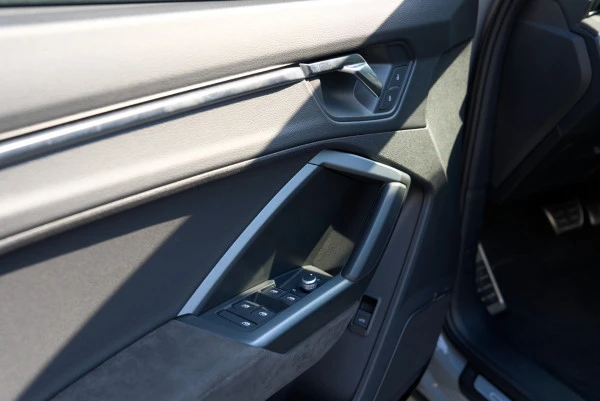Audi RSQ3 (Grey), 2022