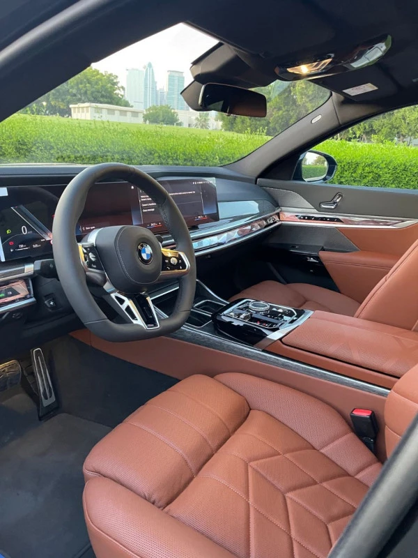 BMW 740Li (Gris), 2023