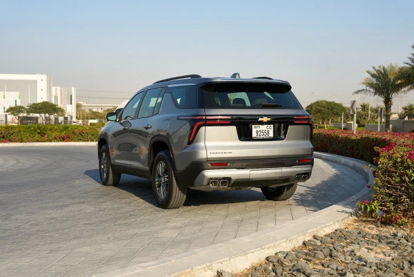 Chevrolet Traverse (Gris), 2025
