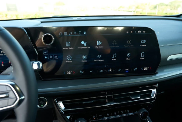 Chevrolet Traverse (Gris), 2025