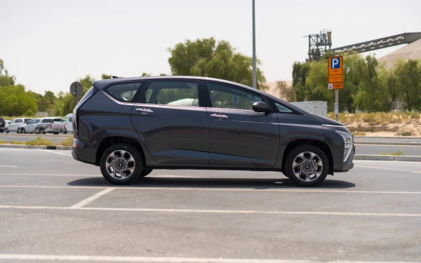 Hyundai Stargazer (Grigio), 2024