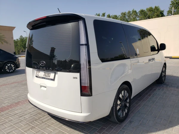 Hyundai Staria 9S LUXE (Grey), 2024