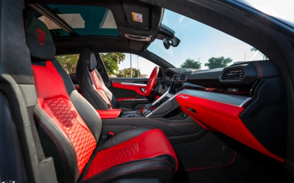 Lamborghini Urus (Grey), 2022