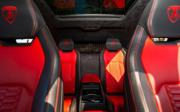 Lamborghini Urus (Grey), 2022