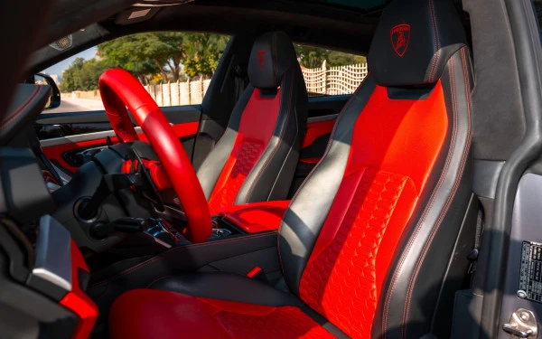 Lamborghini Urus (Grey), 2022