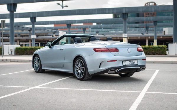 Mercedes E200 Cabrio (Grey), 2022
