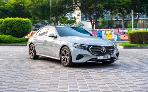 Mercedes E200 (Grey), 2025