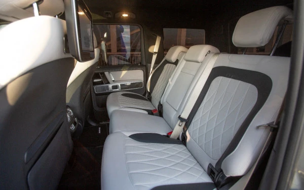 Mercedes G63 AMG (Серый), 2022