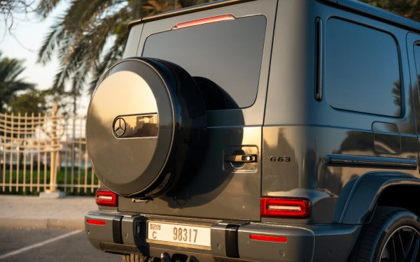 Mercedes G63 AMG (Серый), 2022