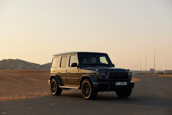 Mercedes G63 AMG (Серый), 2023
