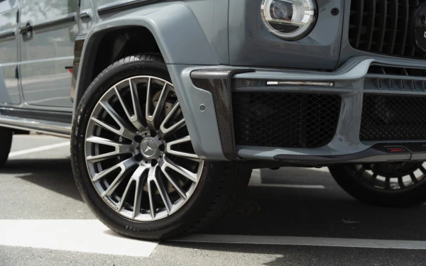 Mercedes G63 AMG (Grey), 2025