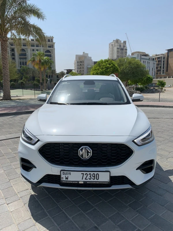 إم جي ZS (أبيض), 2025