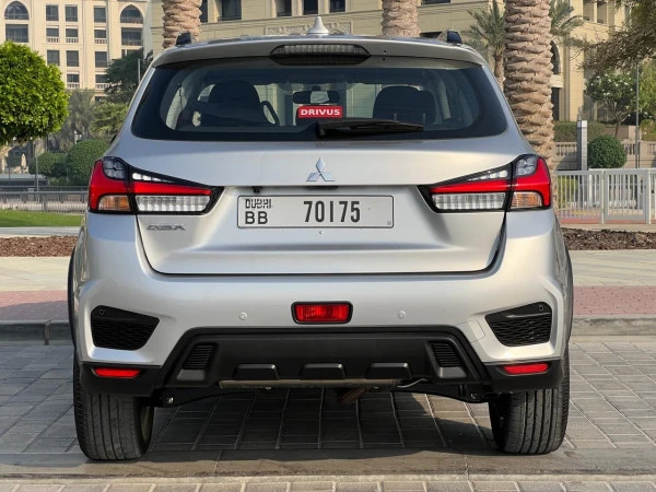 Mitsubishi ASX (Gris), 2025