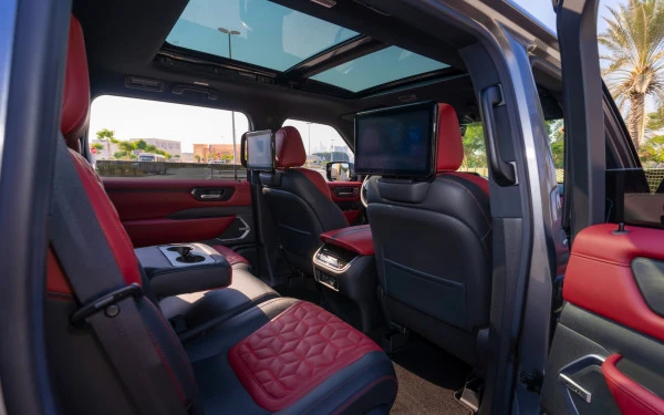 Nissan Patrol Platinum V6 (Grigio), 2025