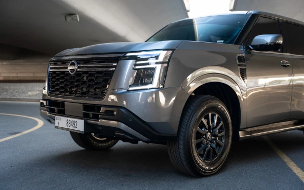 Nissan Patrol Platinum V6 (Grigio), 2026