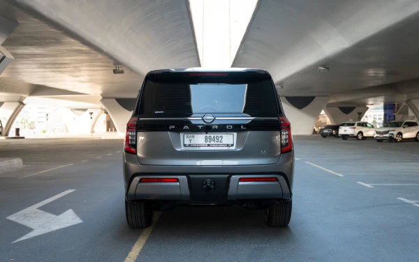 Nissan Patrol Platinum V6 (Grigio), 2026