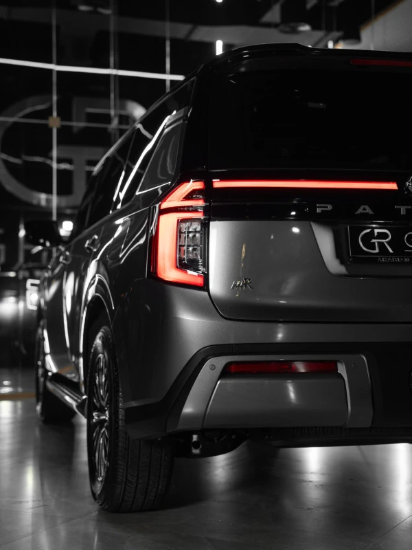 Nissan Patrol (Grigio), 2025