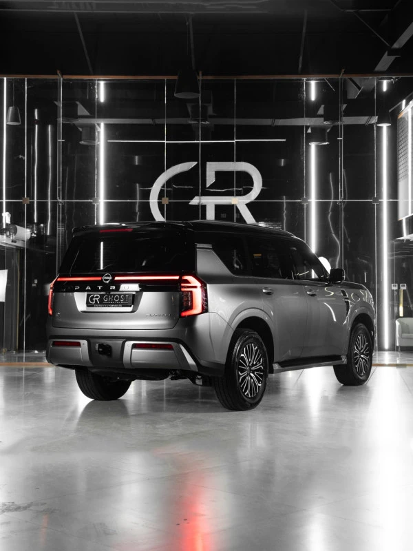 Nissan Patrol (Grigio), 2025