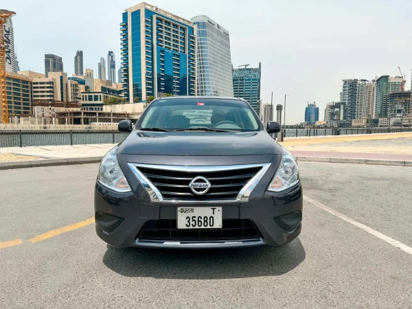 Nissan Sunny (Серый), 2022