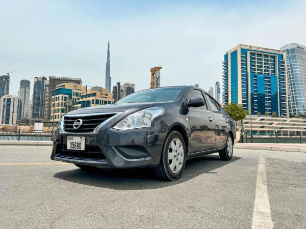 Nissan Sunny (Серый), 2022
