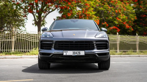 Porsche Cayenne coupe (Gris), 2022