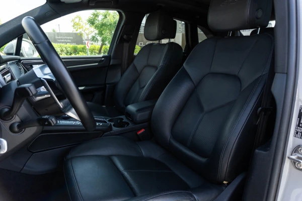 Porsche Macan (Gris), 2021