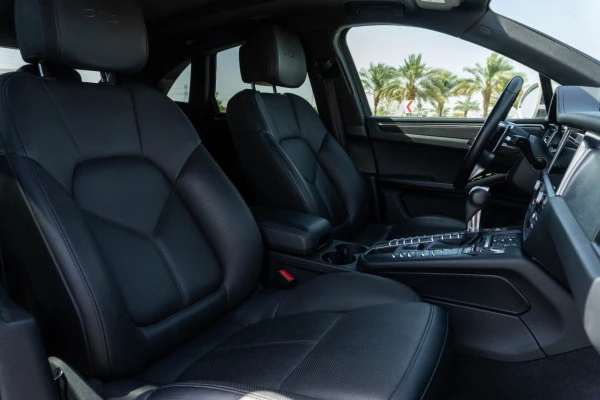 Porsche Macan (Gris), 2021