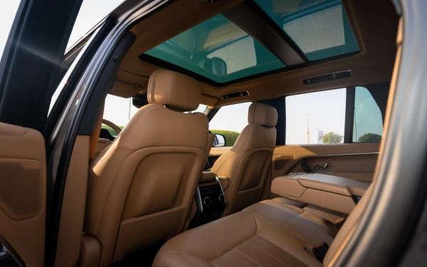 Range Rover Vogue HSE (Grey), 2023