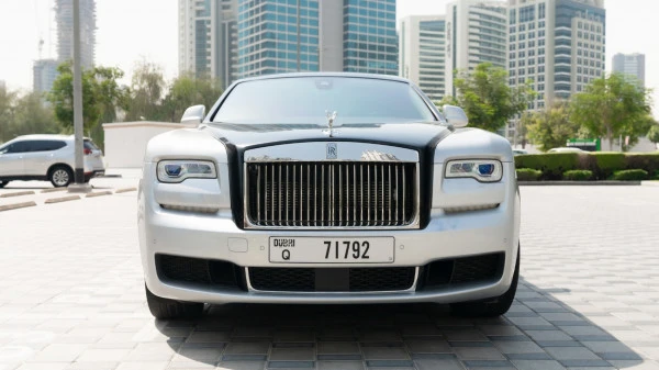 Rolls Royce Ghost (Silver), 2020