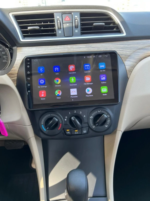 Suzuki Ciaz (Grigio), 2023