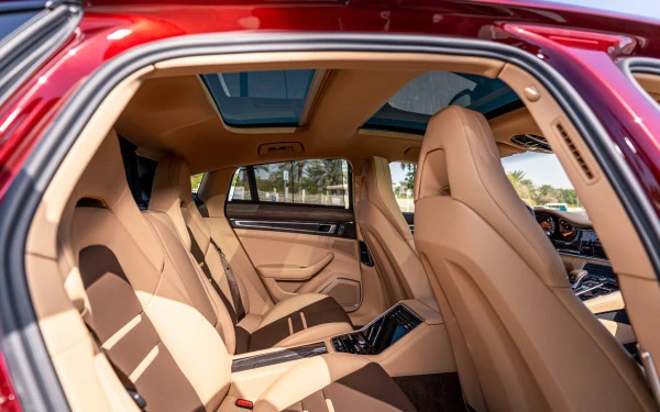 Porsche Panamera (Maroon), 2022