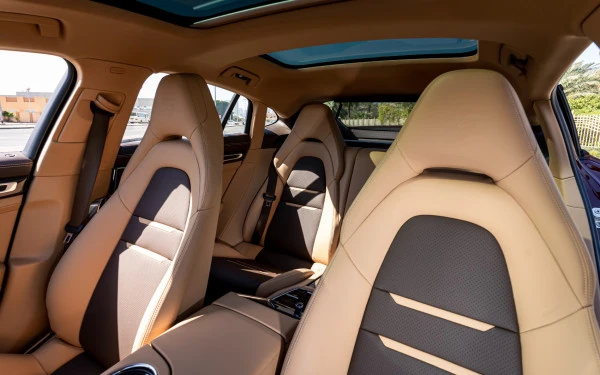 Porsche Panamera (Maroon), 2022
