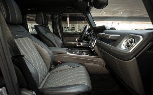 Mercedes G63 AMG (Матовый черный), 2025