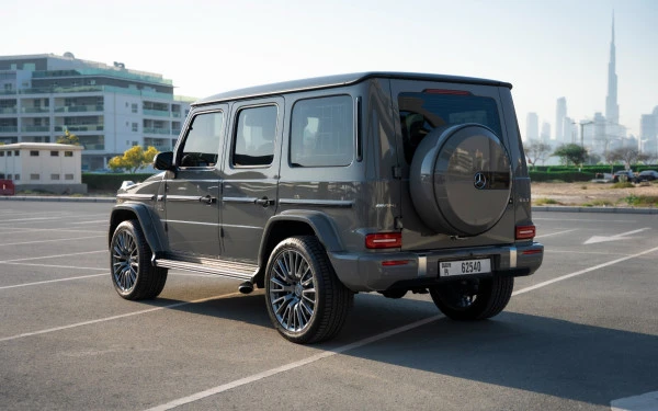Mercedes G63 AMG (Nardo grey), 2025