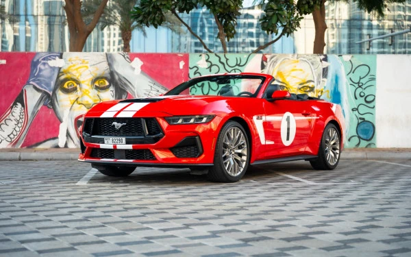 Ford Mustang cabrio (Red), 2023
