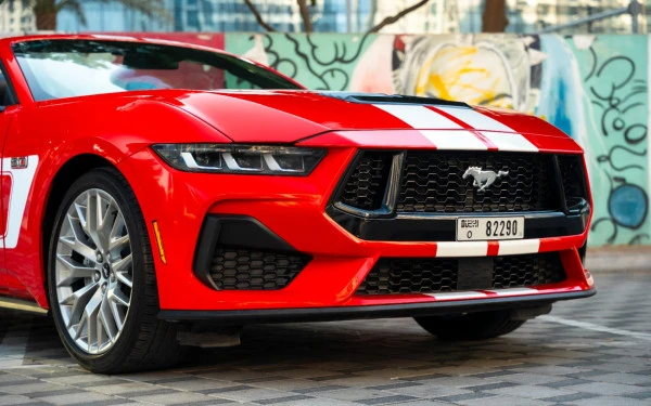 Ford Mustang cabrio (Red), 2023