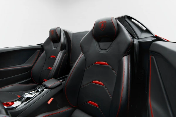 Lamborghini Huracan Evo Akropovic (rojo), 2021