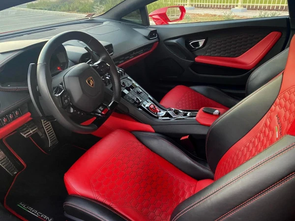 Lamborghini Huracan (Red), 2018