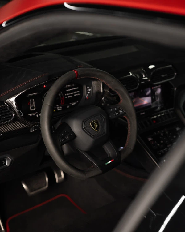 Lamborghini Urus PERFORMANTE (Red), 2023