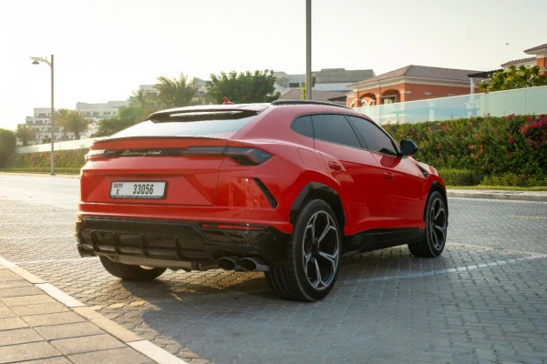Lamborghini Urus (rojo), 2020