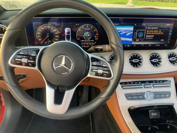 Mercedes E450 cabrio (Red), 2020