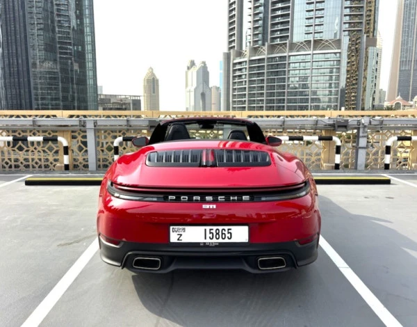 Porsche 911 / Carrera (Rosso), 2026