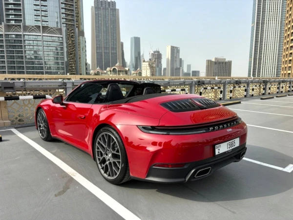 Porsche 911 / Carrera (Rosso), 2026