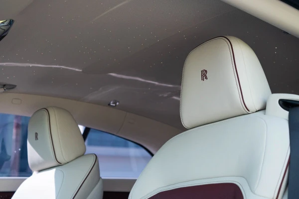 Rolls Royce Spectre (Red), 2024