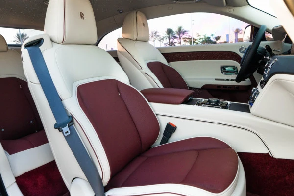 Rolls Royce Spectre (Red), 2024