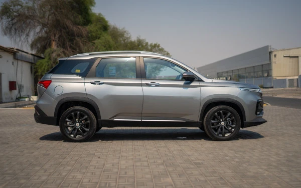 Chevrolet Captiva (Silver), 2024