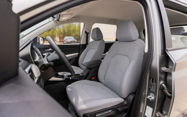 Chevrolet Captiva (Argent), 2024