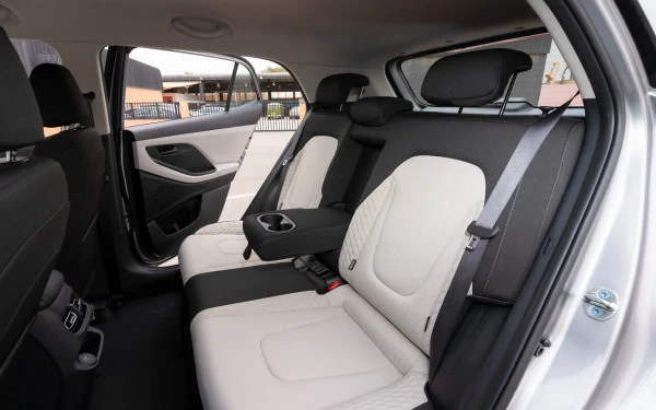 Hyundai Creta (Silver), 2024