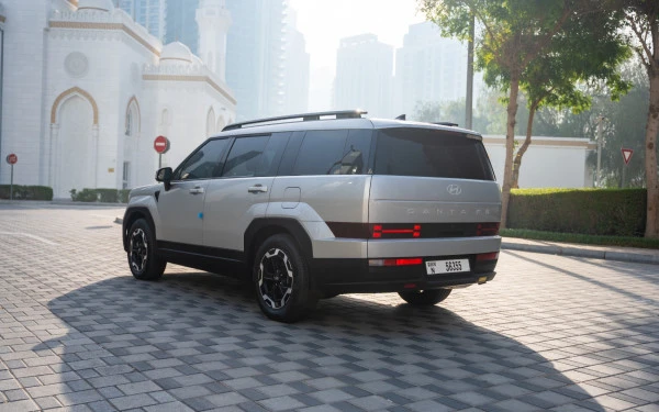 Hyundai Santa Fe (Silber), 2025