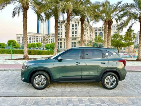 KIA Seltos (Green), 2025